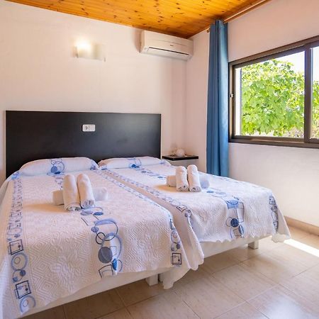 Bettina & Birgitta - Formentera Break Villa Es Pujols Exterior photo