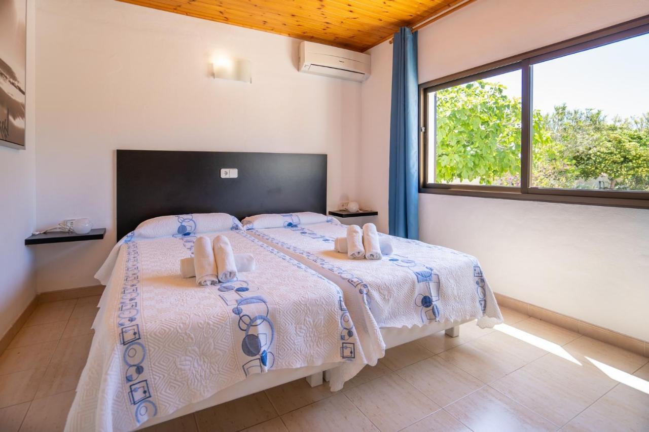 Bettina & Birgitta - Formentera Break Villa Es Pujols Exterior photo